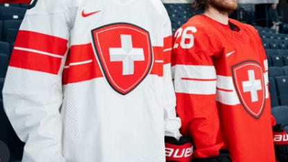 Schweiz praesentiert Design der Eishockeytrikots fuer Olympia