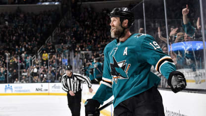 thornton-re-sign-celebrate