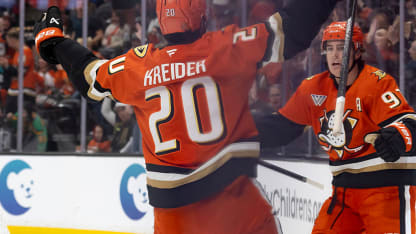 Kreider Ties It on the Power Play