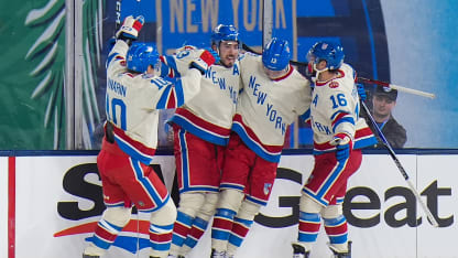 Zibanejad y Rangers dominaron los reflectores en el Winter Classic