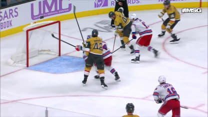 NYR@VGK: Shesterkin with a great save against Jack Eichel