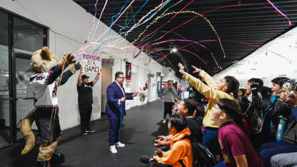 20232510_LosHowlitos_it00-01