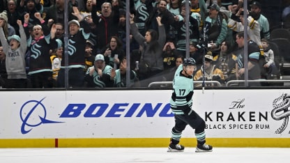 Schwartz_Kraken_fans_celebrate