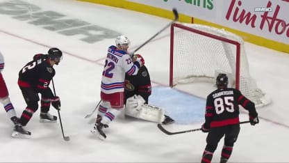 Brodzinski redirige un tir