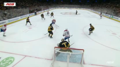 MTL@BOS: Slafkovsky marque un but contre Jeremy Swayman