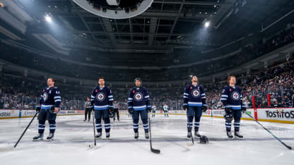 32 tímov za 32 dní Winnipeg Jets