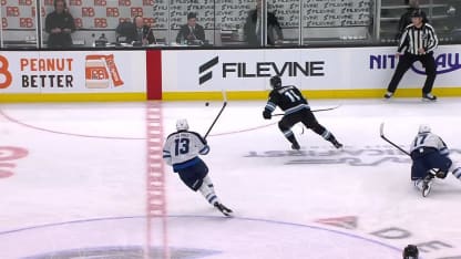 WPG@UTA: Keller scores goal against Connor Hellebuyck