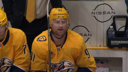 CHI@NSH: Stamkos scores goal against Spencer Knight