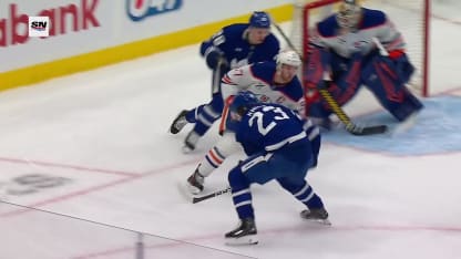 EDM@TOR: Cowan scores goal against Tristan Jarry