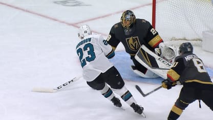 Fleury records 33-save shutout