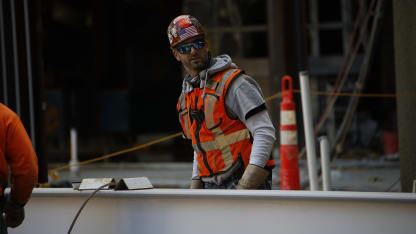 Topping-Gallery-worker-beam