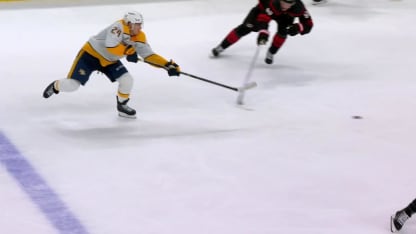 NSH@CAR: Forsberg scores goal against Brandon Bussi