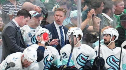 sea-hakstol-bench