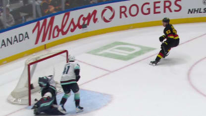 Rossi takes advantage of big bounce to score late