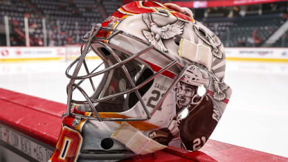 Vladar's mask pays tribute to Gaudreau