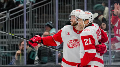 DET@SEA: van Riemsdyk scores goal against Joey Daccord