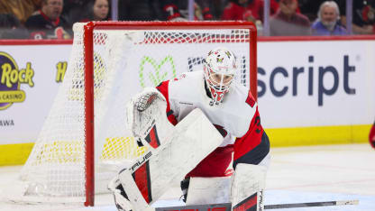 Carolinan Bussi torjuu historialliseen tahtiin