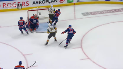 VGK@EDM: Smith scores goal against Stuart Skinner