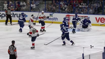 Schmidt marque son deuxième but du match