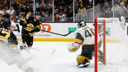 Un troisième but des Bruins en 54 secondes!