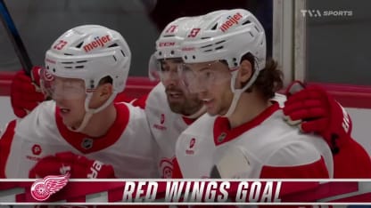 Larkin profite du long retour de Thompson