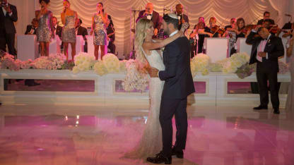 Thomspon-Wedding-Dancing