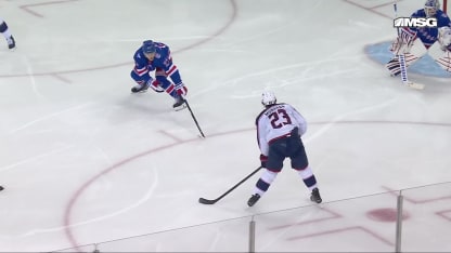 Monahan triple l'avance sans aide