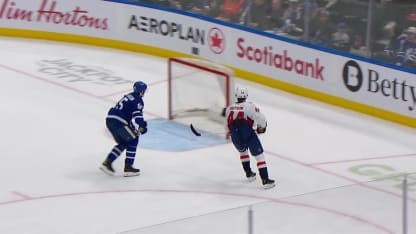 WSH@TOR: Hutson scores empty-net goal