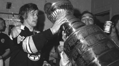 Orr_Bobby_8450070_1972_BOS_Stanley_Cup_2568x1444