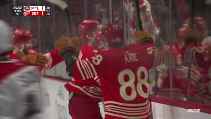 MTL@DET: DeBrincat marque un but contre Jakub Dobeš