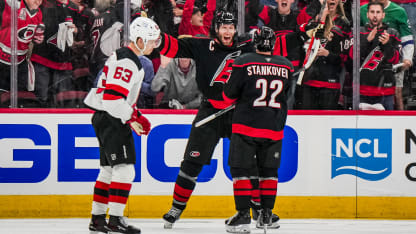 Résumé Devils Hurricanes match 1 séries premier tour