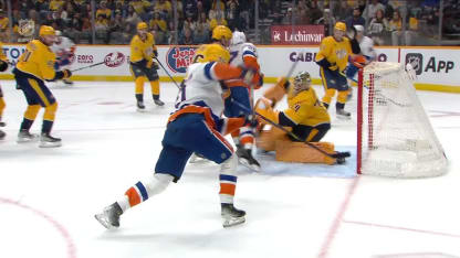 NYI@NSH: Holmstrom scores goal against Juuse Saros