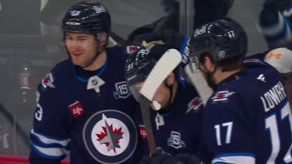 Perfetti crashes the net on the rush