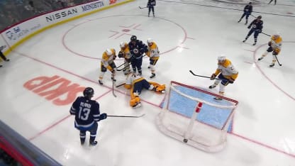 NSH@WPG: Saros with a great save against Gabriel Vilardi