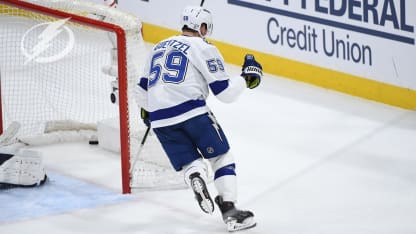 Guentzel fires home game-tying goal