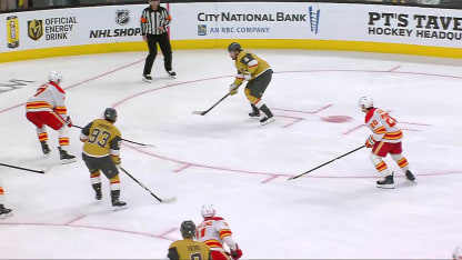 CGY@VGK: Marner marque un but contre Dustin Wolf