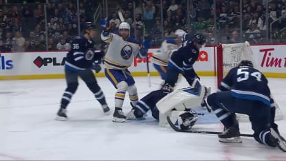 BUF@WPG: Zucker scores PPG against Eric Comrie