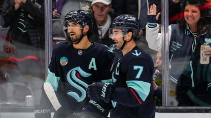 Beniers closes the 2nd with a goal