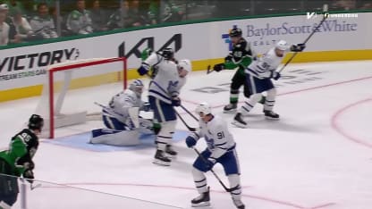 Benn redirige un tir de Heiskanen derrière Hildeby