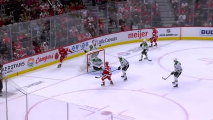 DeBrincat oublié dans l'enclave