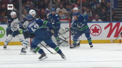 WPG@VAN: Boeser scores goal against Connor Hellebuyck