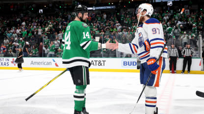 Západné tímy zbroja proti Oilers