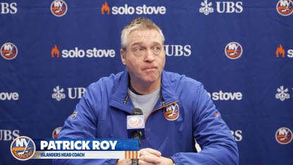 NYI vs PIT 12/28: Patrick Roy