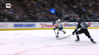 VAN@UTA: Ohgren scores goal against Karel Vejmelka