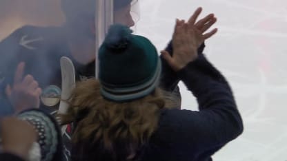 Evans trouve la lucarne en I.N.