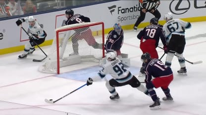 UTA@CBJ: Merzlikins with a great save against Logan Cooley