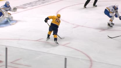 Stamkos bats home his own rebound