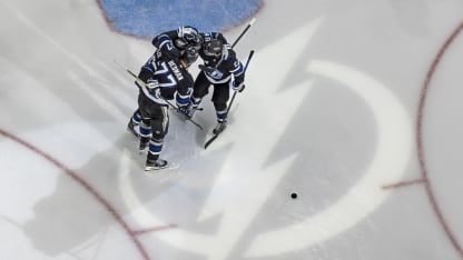 Victor Hedman nådde 800 poäng när Tampa Bay Lightning vann