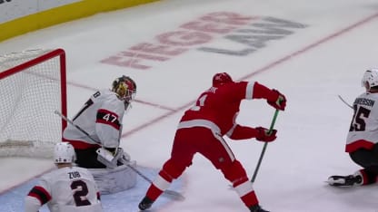 van Riemsdyk's sweet between-the-legs PPG