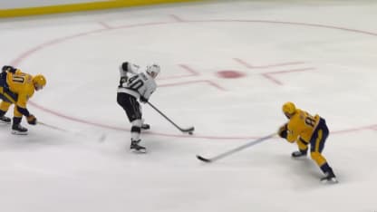 LAK@NSH: Perry scores goal against Juuse Saros